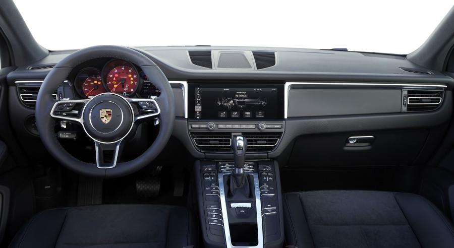 Торпедо Porsche Macan Spirit (95B) 2019 года  (ES) (фото 5 из 6)